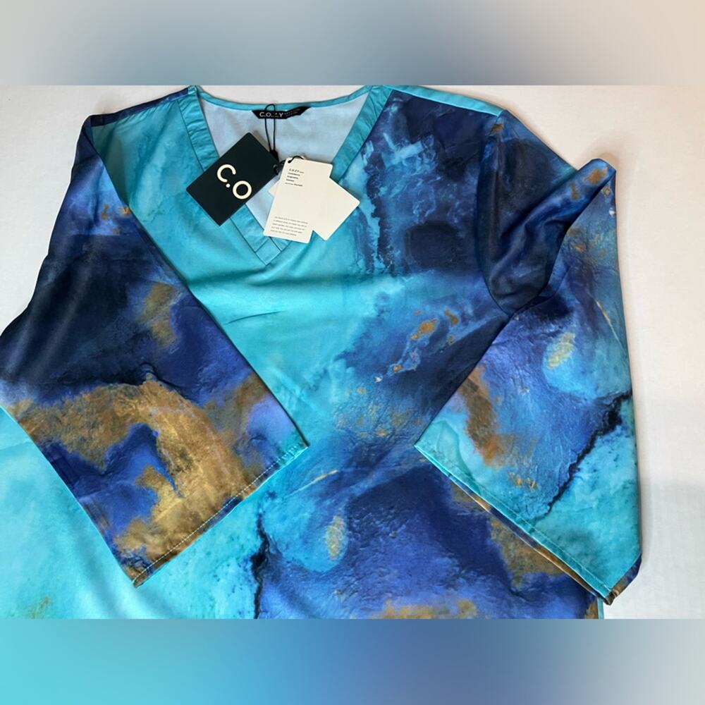 NWT C.O.Z.Y 3/4 length sleeve Soft V neck tropical look top l XL l - Picture 9 of 11